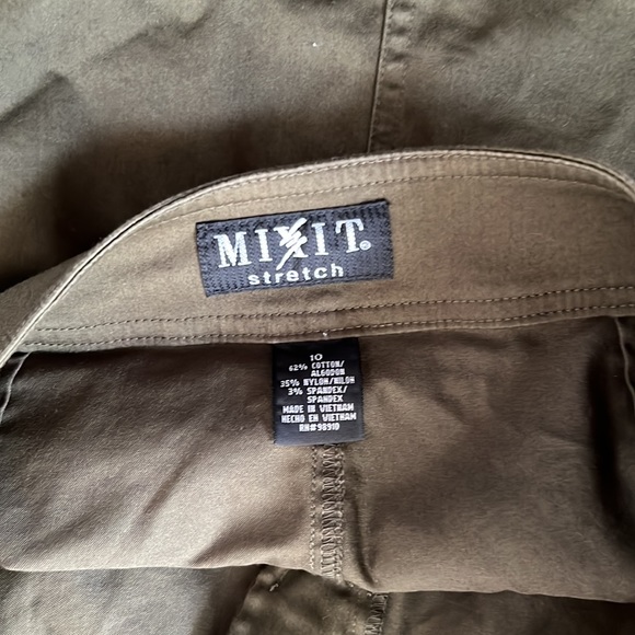 Mixit Skirt - Picture 3 of 3